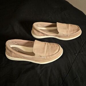 Crocs Shoes Womens Size 9 Beige Canvas Loafers Slip On Triple Comfort Casual